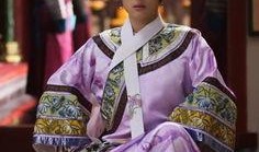 甄嬛传50集在线观看,宫廷风云再起，甄嬛逆袭之路